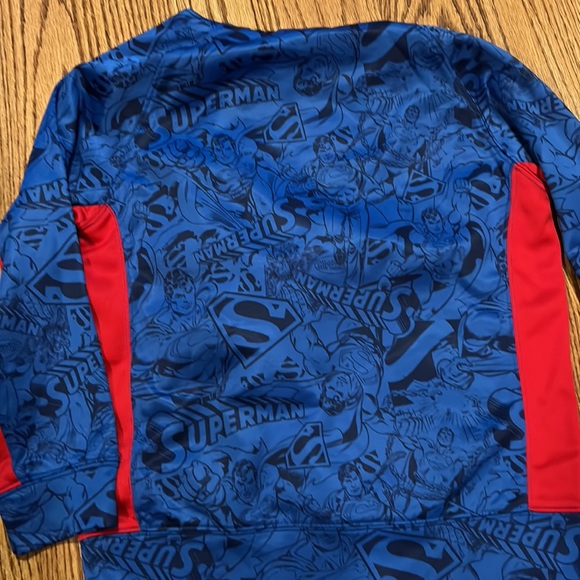 Superman hoodie DC comics. Boys large (10/12) - Picture 4 of 5